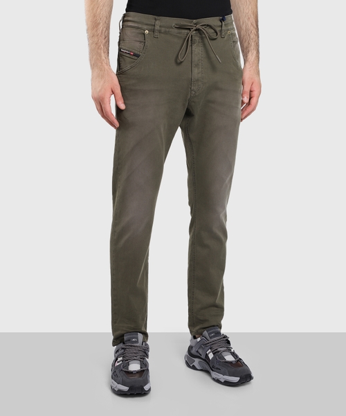 Коричневые прямые джинсы