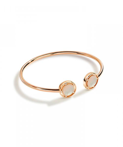 Tazyiq ostida jinsiy aloqa Maxachqaladagi qizlarga qongiroq qiling