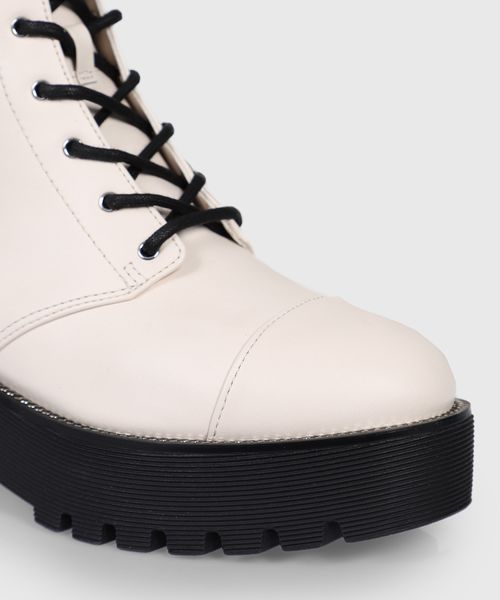 "Bryce" cuff ankle boots in white #4