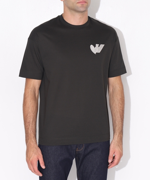 Logo embroidery detail t-shirt