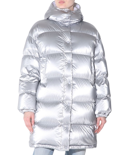 Quilted design hooded jacket