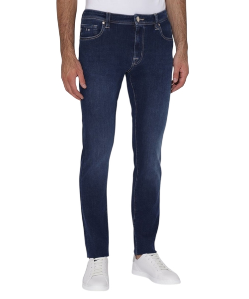 Straight-fit jeans