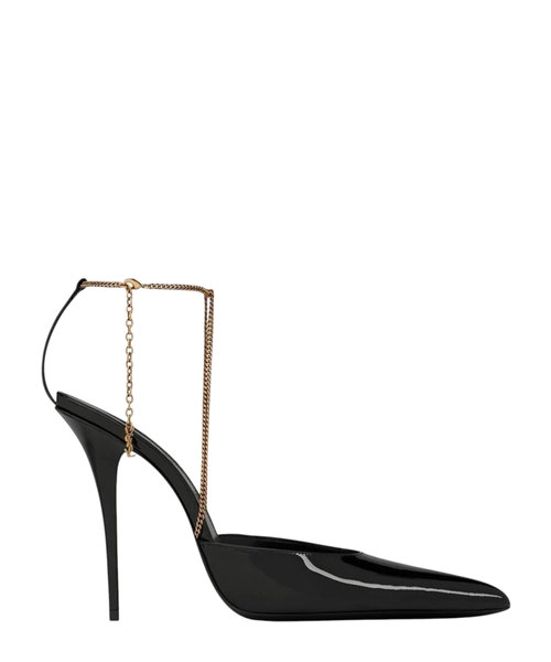 Claw chain-embellishment pumps