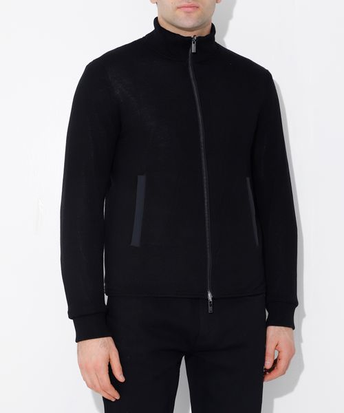 Long sleeve jacket with zip fastening
