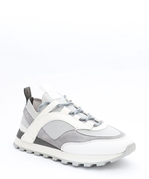 Lace-up leather sneakers