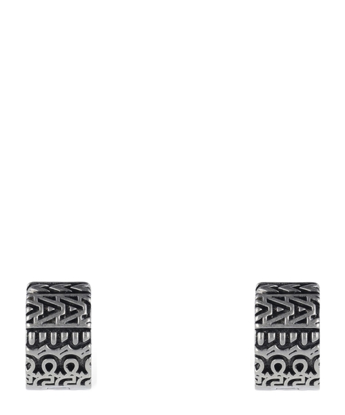 Loqo detallı halqa sırğalar