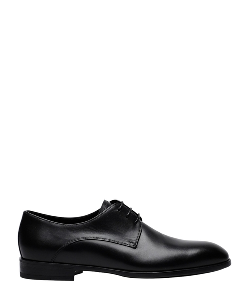 Lace-up leather derby shoes