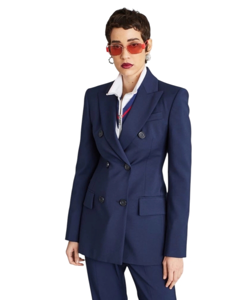 Dar biçimli yun pencək