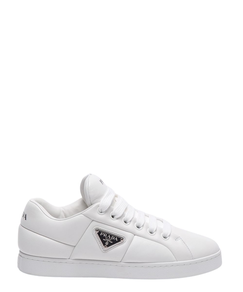 Logo detailing lace-up sneakers