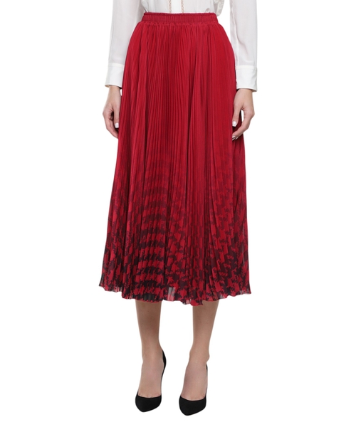 Pleated skirt with elastic waist