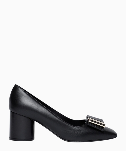 Lena bow detailing pumps