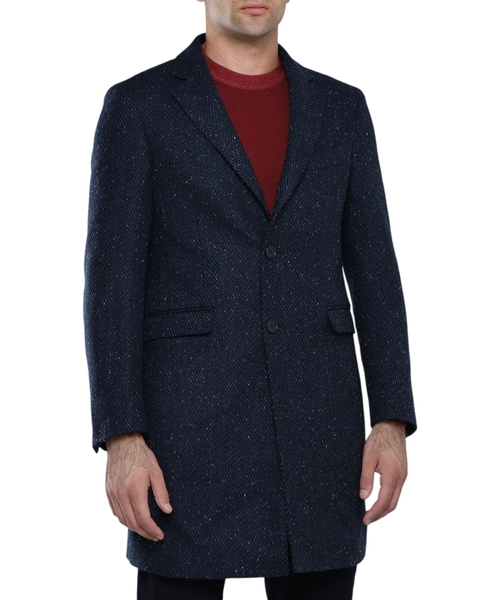 Straight fit coat with buttons and long sleeves
