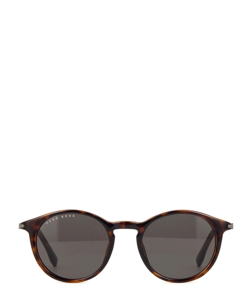 Солнцезащитные очки в круглой оправе