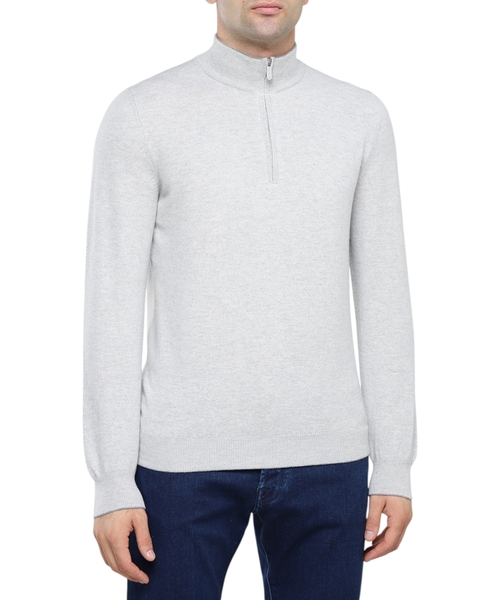 Zip fastening collar sweater