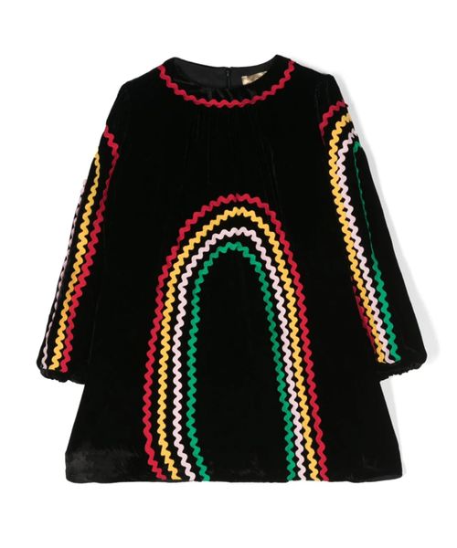 Round neck dress with long sleeves