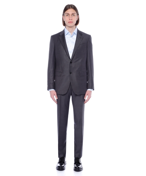 Düz biçimli yun kostyum