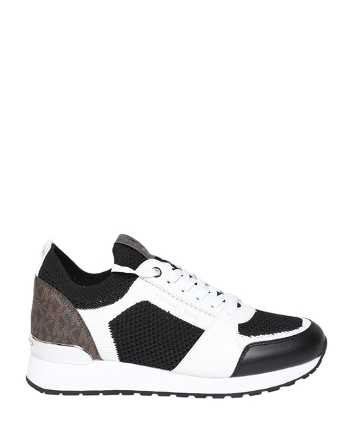 Sneakers with logo print