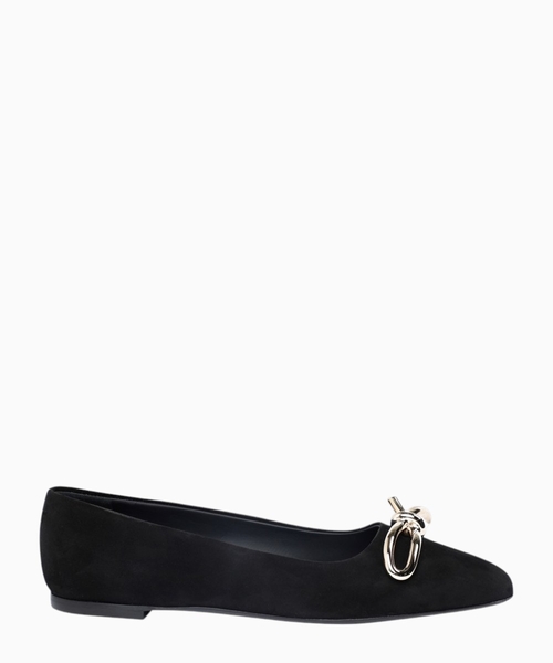 Ballet flat with asymmetric bow