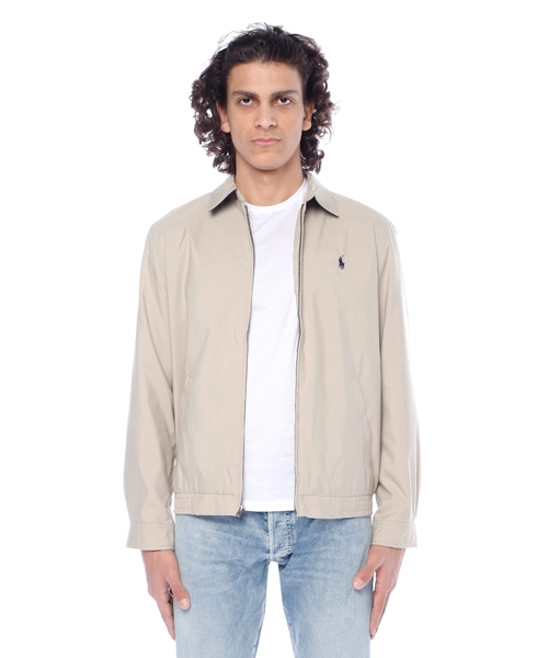 Zəncirbəndli bağlanma ilə uzunqol gödəkçə