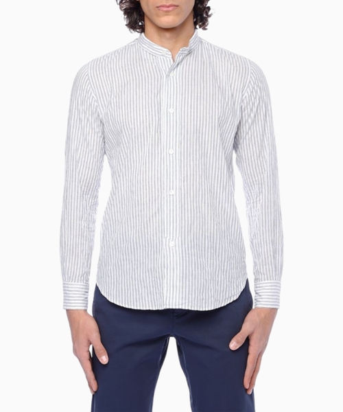 Long sleeve shirt with classic collar