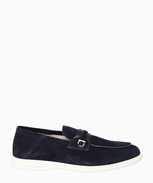 Loafers with metal details