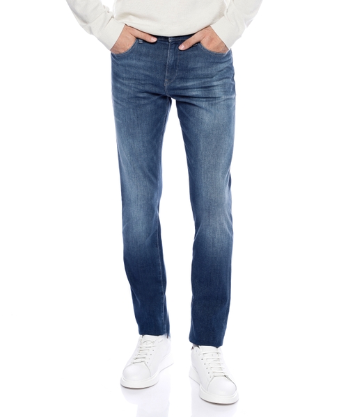 Джинсы прямого кроя