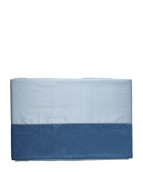 Patterned duvet cover