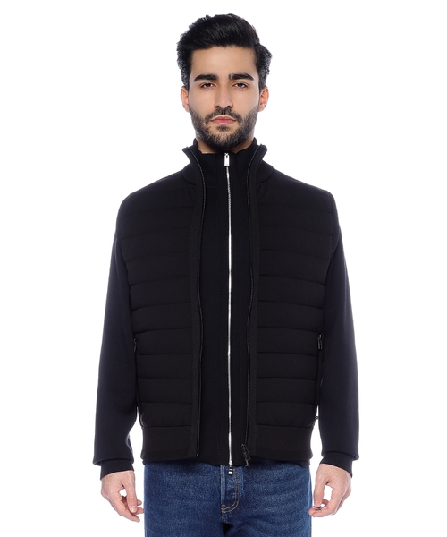 Quilted vest with zip fastening