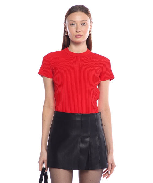 Ribbed short sleeve top