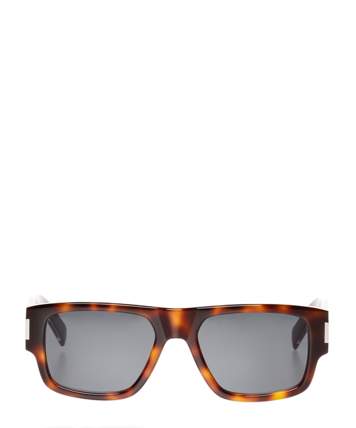 Солнцезащитные очки в квадратной оправе