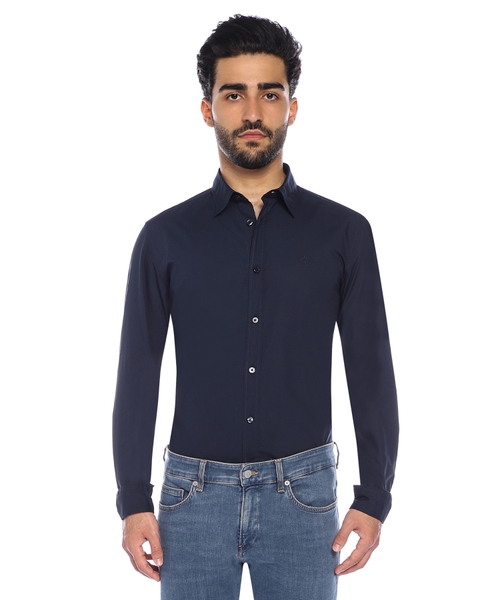 Klassik yaxalı uzunqol köynək