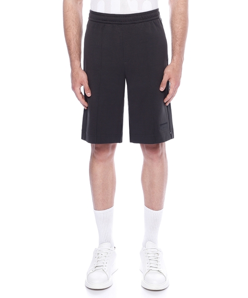 Shorts with elastic waist