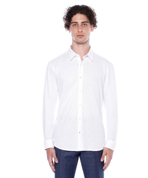 Klassik yaxalı uzunqol köynək