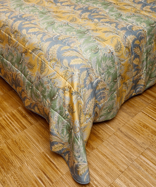 Paisley pattern bedspread
