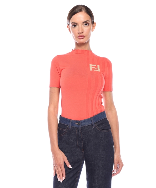 Loqo detallı t-shirt