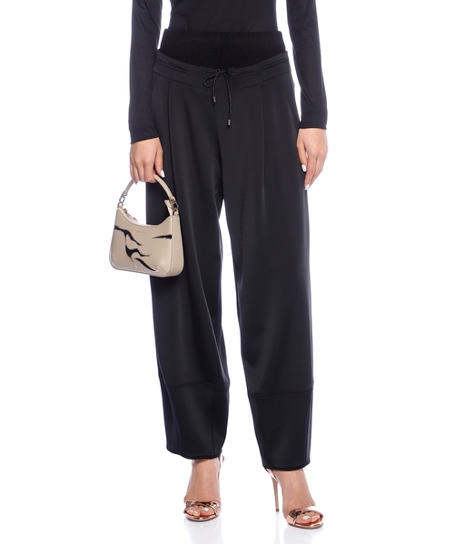 Elastik bel ilə enli biçimli şalvar