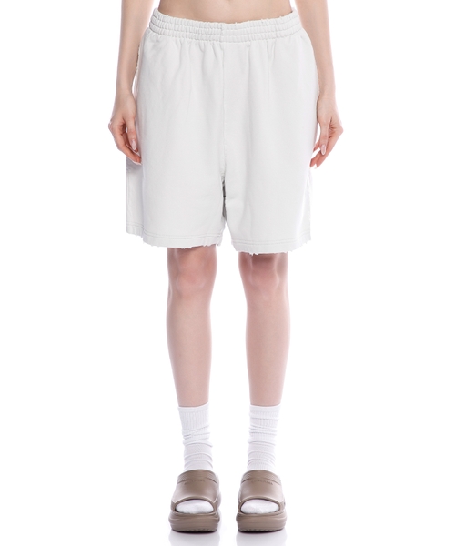 Elastic-waist cotton shorts