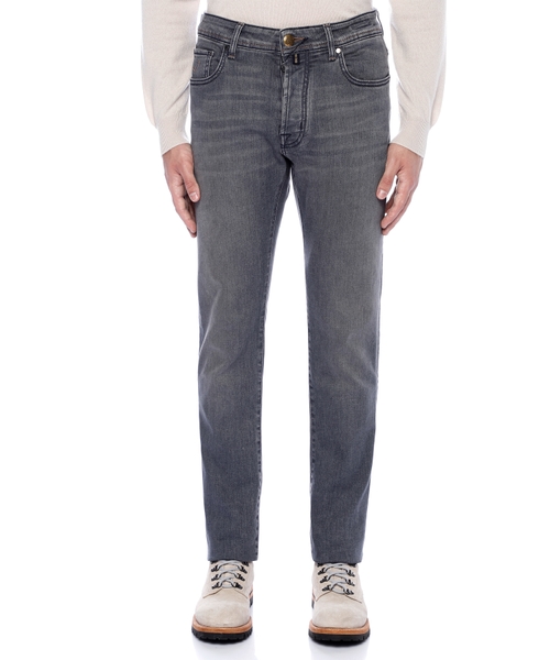 Джинсы прямого кроя