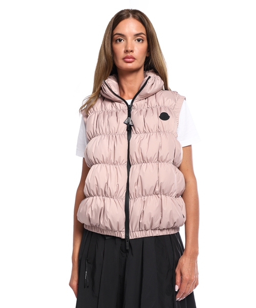 Quilted vest with hood