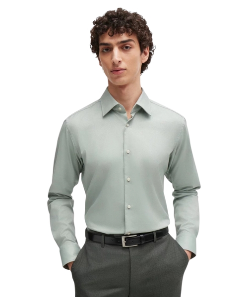 Slim-fit shirt in performance-stretch twill