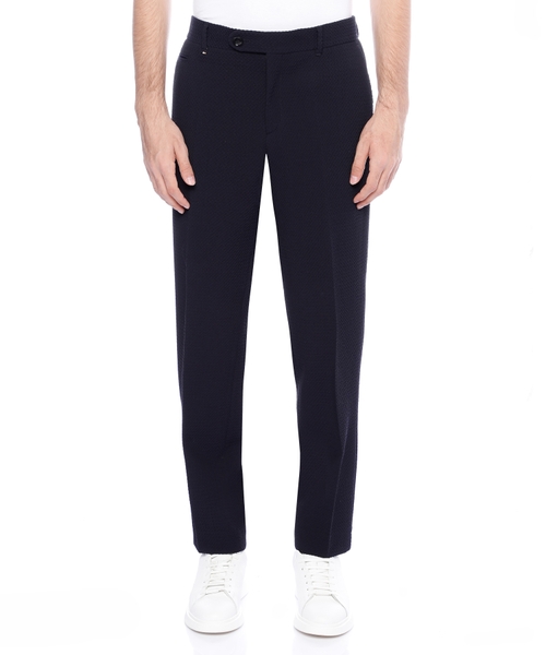 Düz biçimli şalvar