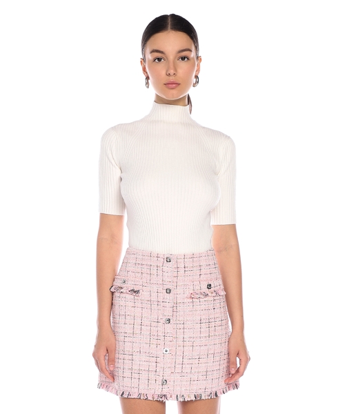 Ribbed top with short sleeves