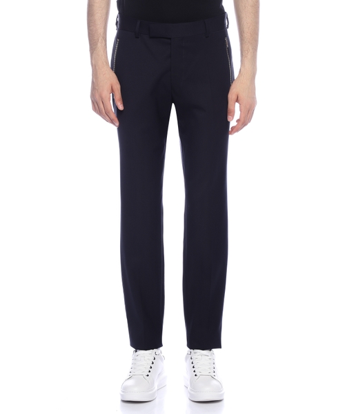 Trousers with side zip details on pockets