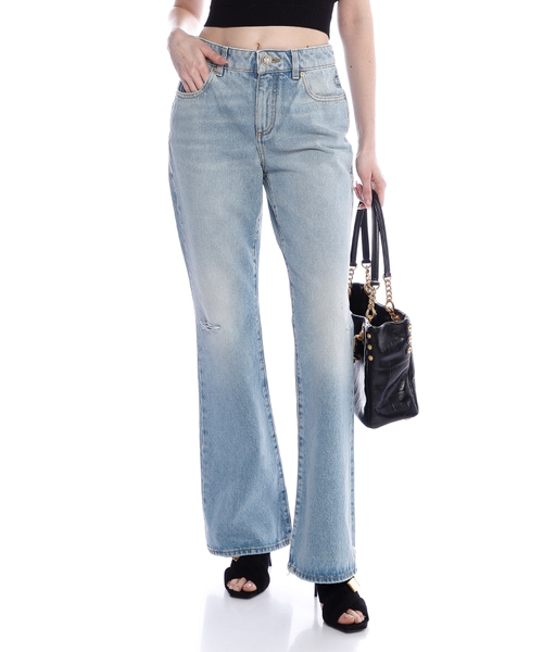 Расклешенные джинсы