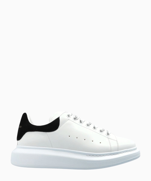 Leather sneakers with logo print