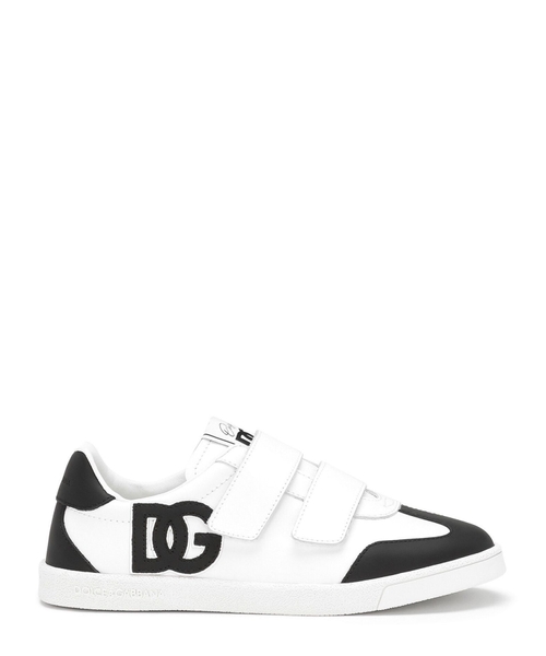 Velcro sneakers with logo