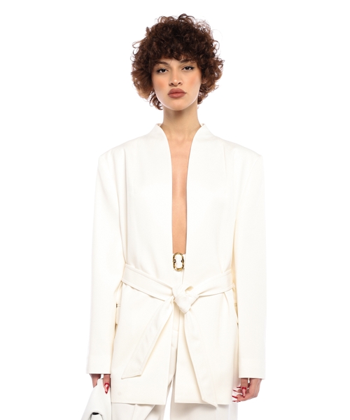 Kəmər detallı pencək