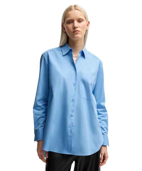 Рубашка свободного кроя с вышивкой логотипа