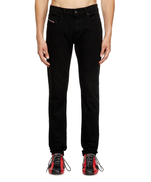 Джинсы 2019 D-Strukt 069YP