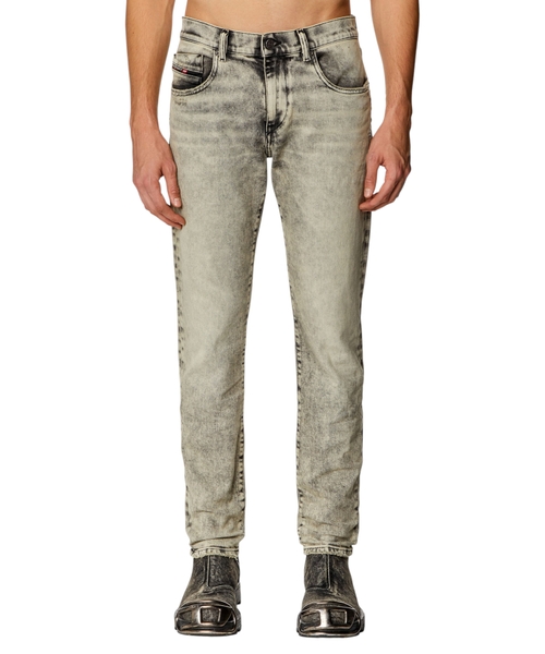 Джинсы 2019 D-Strukt 09H56